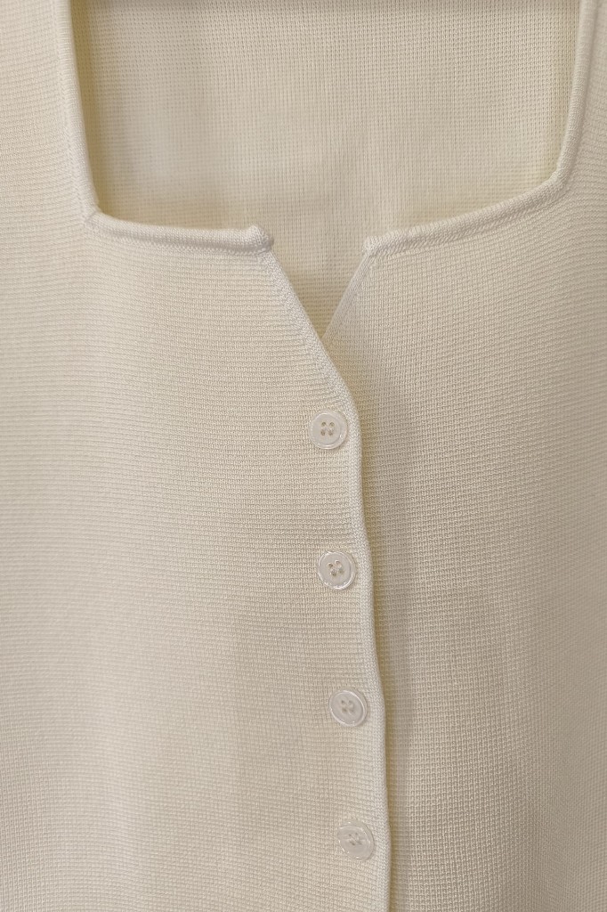 Alternative view of TOP LETIZIA